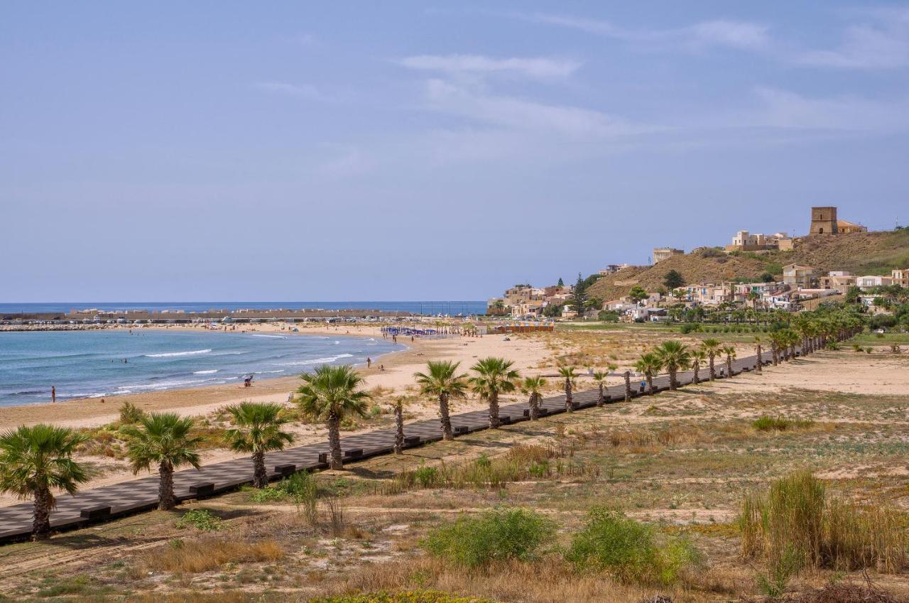 Villa Al Mare Porto Palo Esterno foto