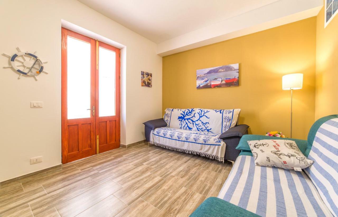 Villa Al Mare Porto Palo Esterno foto